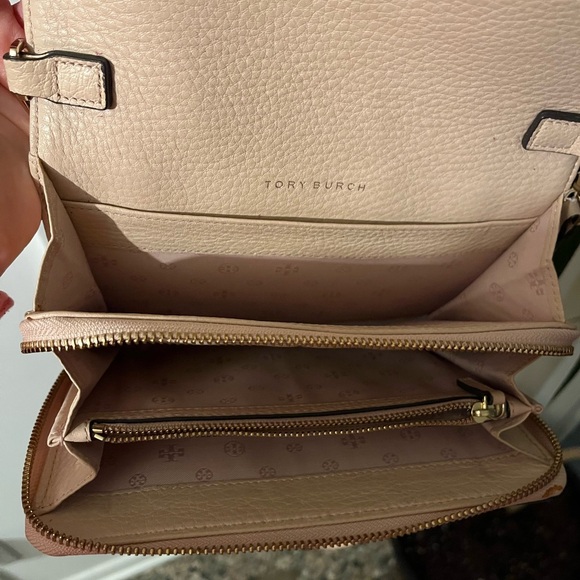 Tory Burch Pink Leather Crossbody Bag/Wallet - Picture 6 of 10
